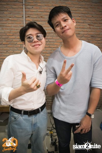 Atom Chanakan at 20Something Bar — photo 71