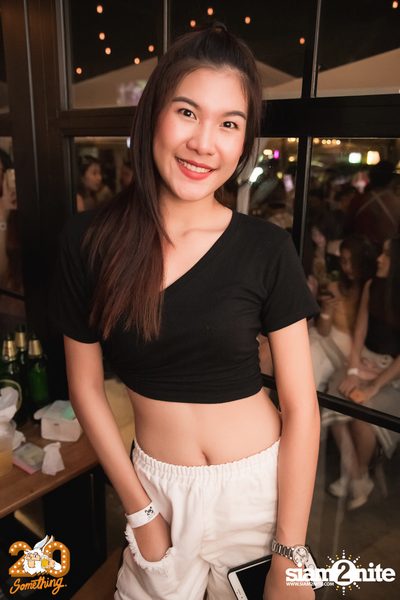 Atom Chanakan at 20Something Bar — photo 114