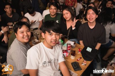 Atom Chanakan at 20Something Bar — photo 124