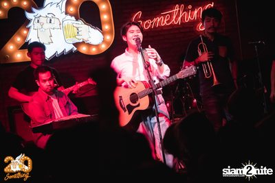 Atom Chanakan at 20Something Bar — photo 129