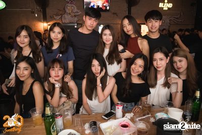 Atom Chanakan at 20Something Bar — photo 137