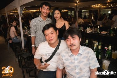 Atom Chanakan at 20Something Bar — photo 139