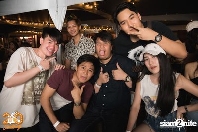 Atom Chanakan at 20Something Bar — photo 142
