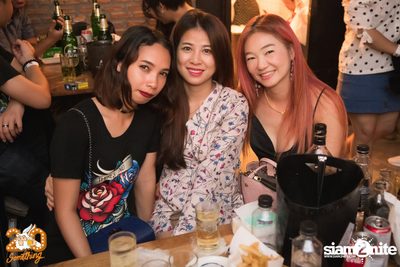 Atom Chanakan at 20Something Bar — photo 144