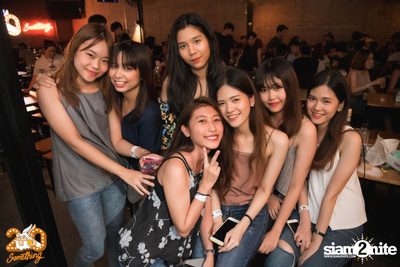 Atom Chanakan at 20Something Bar — photo 150