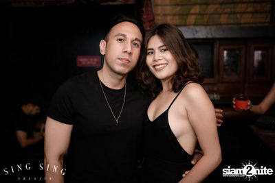 BLING IT กับ Bangkok Invaders ที่ ซิง ซิง เธียเตอร์ — photo 3
