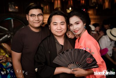 BLING IT กับ Bangkok Invaders ที่ ซิง ซิง เธียเตอร์ — photo 4
