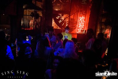 BLING IT กับ Bangkok Invaders ที่ ซิง ซิง เธียเตอร์ — photo 9