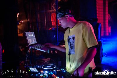 BLING IT กับ Bangkok Invaders ที่ ซิง ซิง เธียเตอร์ — photo 11