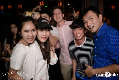 BLING IT กับ Bangkok Invaders ที่ ซิง ซิง เธียเตอร์ — photo 19