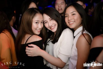 BLING IT กับ Bangkok Invaders ที่ ซิง ซิง เธียเตอร์ — photo 33