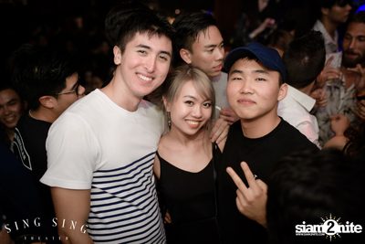BLING IT กับ Bangkok Invaders ที่ ซิง ซิง เธียเตอร์ — photo 41