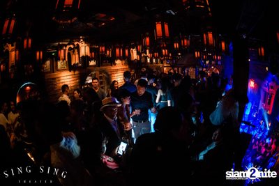 BLING IT กับ Bangkok Invaders ที่ ซิง ซิง เธียเตอร์ — photo 60