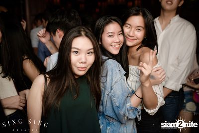 BLING IT กับ Bangkok Invaders ที่ ซิง ซิง เธียเตอร์ — photo 65