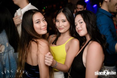 BLING IT กับ Bangkok Invaders ที่ ซิง ซิง เธียเตอร์ — photo 69