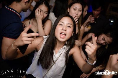 BLING IT กับ Bangkok Invaders ที่ ซิง ซิง เธียเตอร์ — photo 70