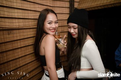 BLING IT กับ Bangkok Invaders ที่ ซิง ซิง เธียเตอร์ — photo 79