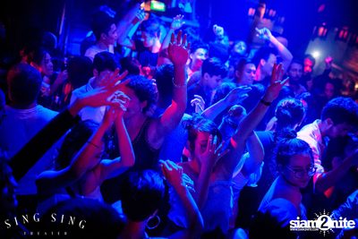 BLING IT กับ Bangkok Invaders ที่ ซิง ซิง เธียเตอร์ — photo 80