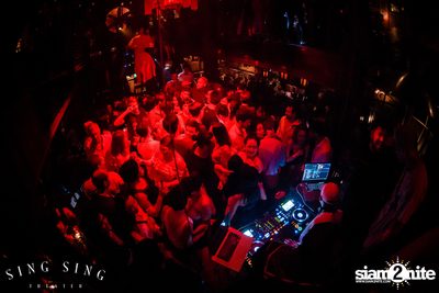 BLING IT กับ Bangkok Invaders ที่ ซิง ซิง เธียเตอร์ — photo 85
