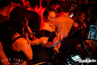 BLING IT กับ Bangkok Invaders ที่ ซิง ซิง เธียเตอร์ — photo 86