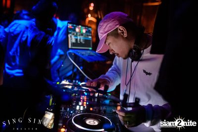 BLING IT กับ Bangkok Invaders ที่ ซิง ซิง เธียเตอร์ — photo 89