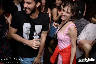 BLING IT กับ Bangkok Invaders ที่ ซิง ซิง เธียเตอร์ — photo 125