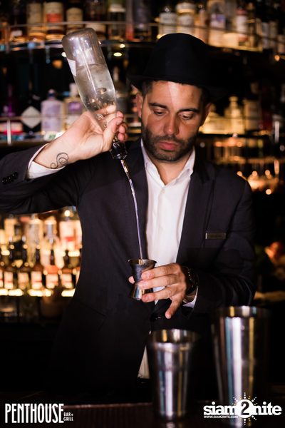 The Traveler's Evening at Penthouse Bar and Grill — photo 8