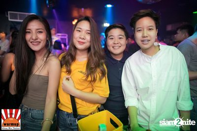 Urboy TJ ที่ วอร์ม อัพ คาเฟ่ เชียงใหม่ — photo 11