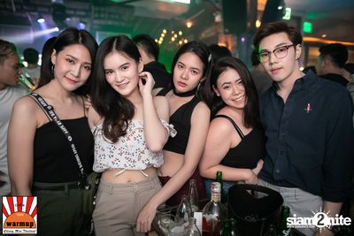 Urboy TJ ที่ วอร์ม อัพ คาเฟ่ เชียงใหม่ — photo 57