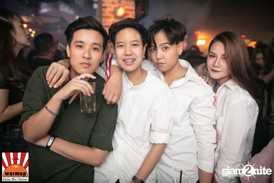 Urboy TJ ที่ วอร์ม อัพ คาเฟ่ เชียงใหม่ — photo 73