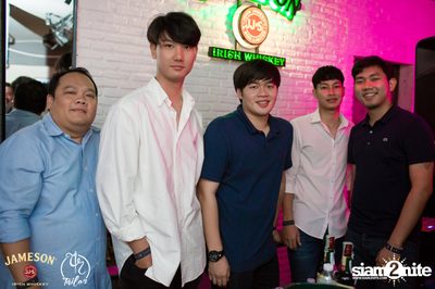 อะตอม ชนกันต์ ที่ เทเลอร์ อโศก — photo 19