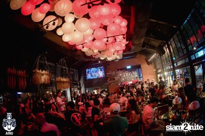 Saturday Night at Ainu Bar — photo 42
