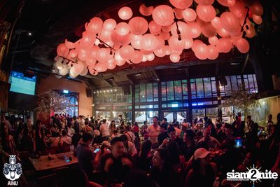 Saturday Night at Ainu Bar — photo 45