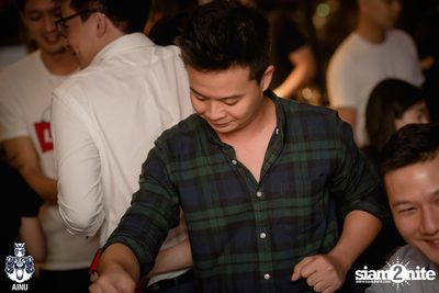 Saturday Night at Ainu Bar — photo 46