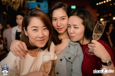 Saturday Night at Ainu Bar — photo 72