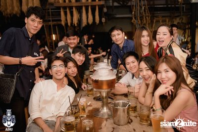 Saturday Night at Ainu Bar — photo 79