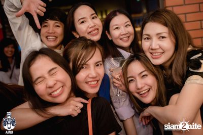 Saturday Night at Ainu Bar — photo 83