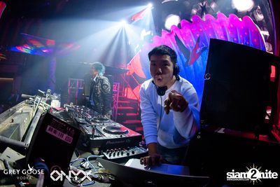 Fly Beyond Tonight: The Secret of Riviera | ONYX — photo 77