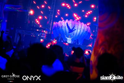 Fly Beyond Tonight: The Secret of Riviera | ONYX — photo 97