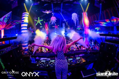Fly Beyond Tonight: The Secret of Riviera | ONYX — photo 121