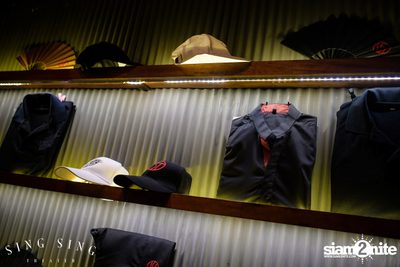 BLING IT กับ Bangkok Invaders ที่ ซิง ซิง เธียเตอร์ — photo 2