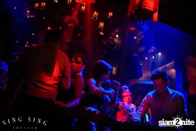 BLING IT กับ Bangkok Invaders ที่ ซิง ซิง เธียเตอร์ — photo 42
