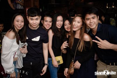 BLING IT กับ Bangkok Invaders ที่ ซิง ซิง เธียเตอร์ — photo 43
