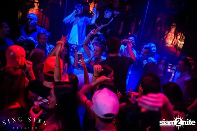 BLING IT กับ Bangkok Invaders ที่ ซิง ซิง เธียเตอร์ — photo 55