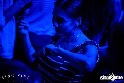 BLING IT กับ Bangkok Invaders ที่ ซิง ซิง เธียเตอร์ — photo 64