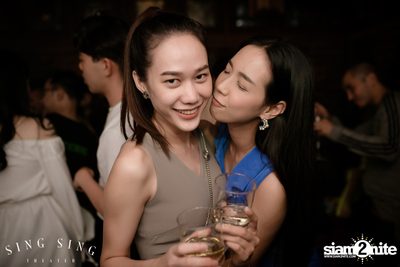 BLING IT กับ Bangkok Invaders ที่ ซิง ซิง เธียเตอร์ — photo 94