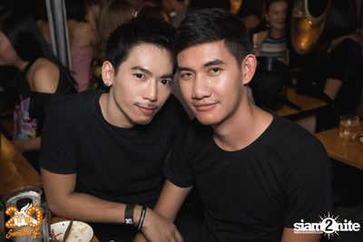 Aof Pongsak at 20Something Bar — photo 9