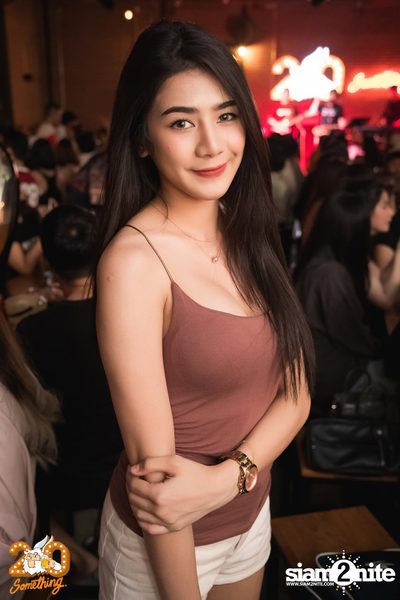 Aof Pongsak at 20Something Bar — photo 40