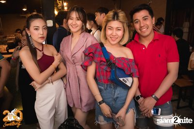 Aof Pongsak at 20Something Bar — photo 48