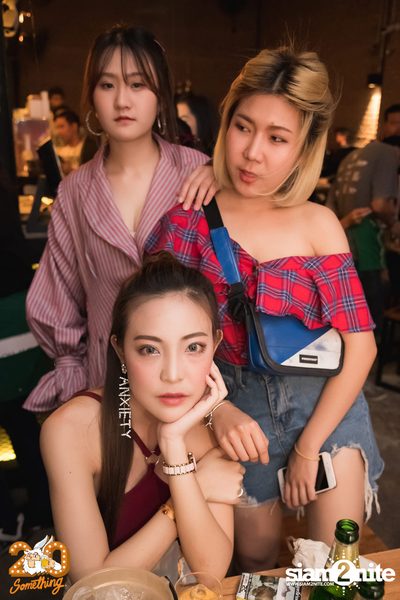 Aof Pongsak at 20Something Bar — photo 49